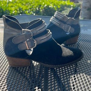 Steve Madden Buckle Booties